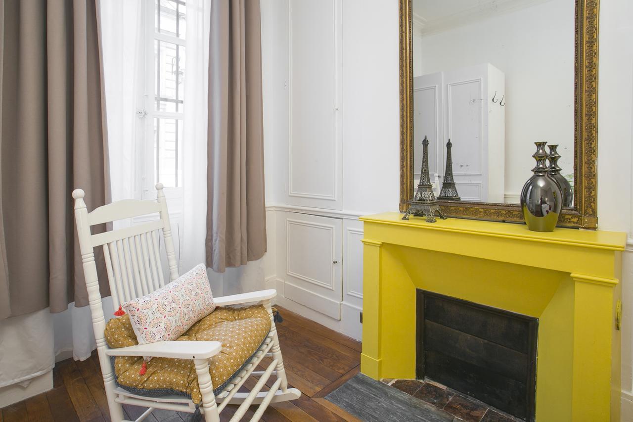 Apartment Las Cases Paris